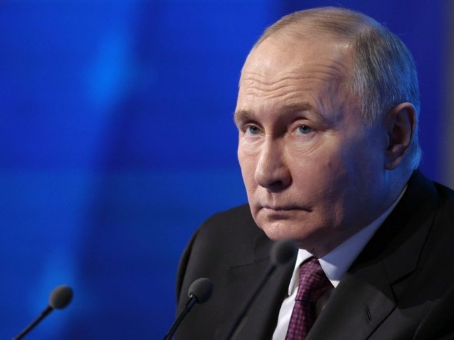 Владимир Путин (фото: архива/EPA-EFE/ALEXANDER KAZAKOV/KREMLIN / POOL MANDATORY CREDIT) - 