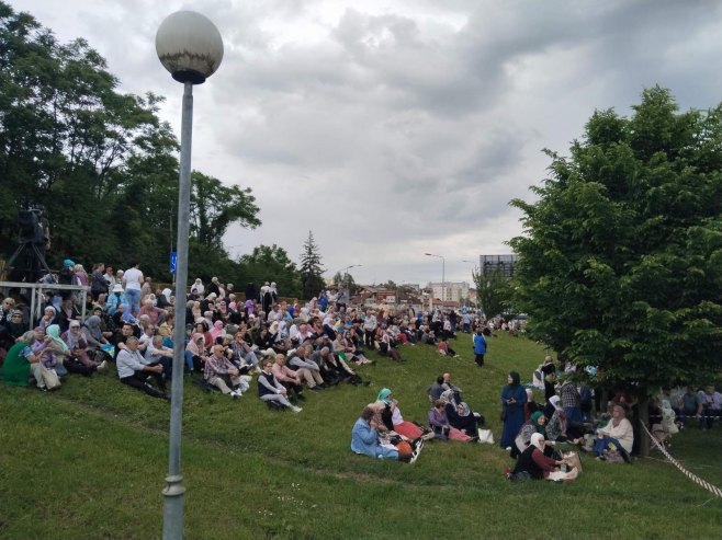 Otvaranje džamije Arnaudije (Foto: RTRS)