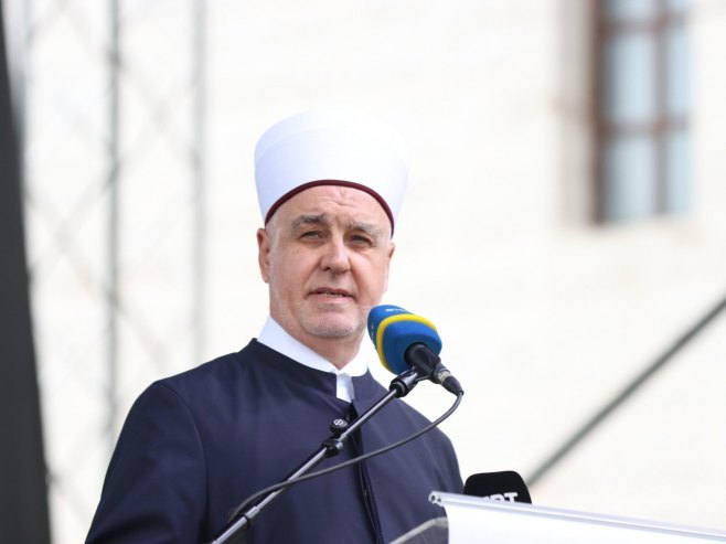 Кавазовић у Сарајеву предводио централну свечаност поводом Курбан-бајрама
