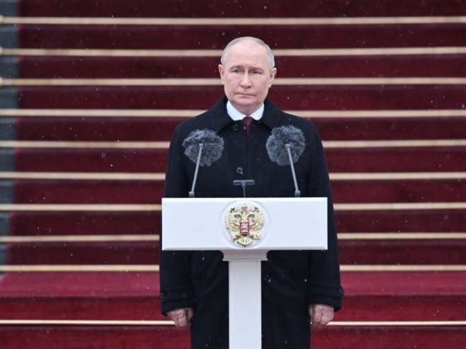 Владимир Путин (фото: EPA-EFE/RAMIL SITDIKOV / SPUTNIK / KREMLIN POOL) - 