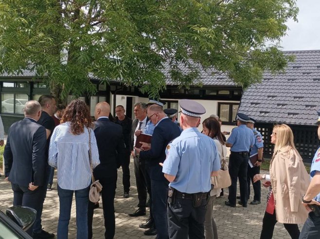 Izvršni odbor za obilježavanje Dana sjećanja (Foto: RTRS)