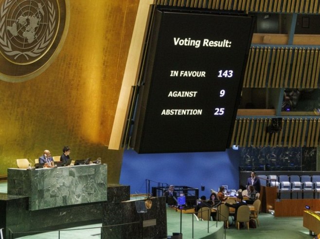 ГС УН подржала палестинску кандидатуру за пуноправно чланство у УН (Фото: EPA-EFE/SARAH YENESEL) - 