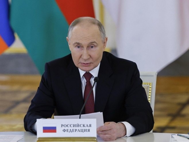 Владимир Путин (Фото: EPA-EFE/EVGENIA NOVOZHENINA / POOL) - 