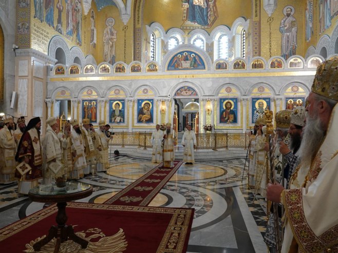 Сабор: СПЦ и Срби на КиМ живе у потпуној несигурности, забрана и патријарху