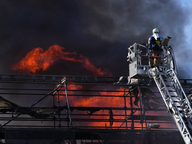 Велики пожар у марини у Медулину, изгорјело 15 пловила