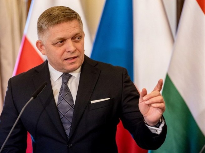 Стање словачког премијера Фица се поправља
