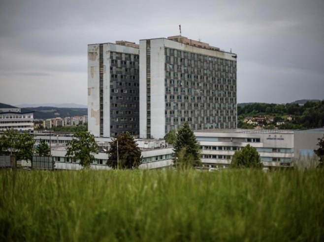 Болница у Банској Бистрици (Фото: EPA-EFE/MARTIN DIVISEK) Болница у Банској Бистрици (Фото: EPA-EFE/MARTIN DIVISEK) -