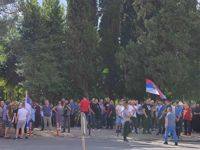 Подгорица - протест - Фото: РТРС