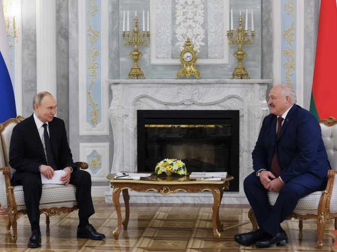 Владимир Путин и Александар Лукашенко (Фото: EPA-EFE/MIKHAIL METZEL / SPUTNIK) Владимир Путин и Александар Лукашенко (Фото: EPA-EFE/MIKHAIL METZEL / SPUTNIK) -
