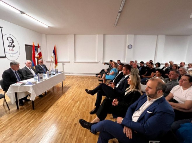 Средоје Новић - промоција књиге Средоје Новић - промоција књиге - Фото: Уступљена фотографија