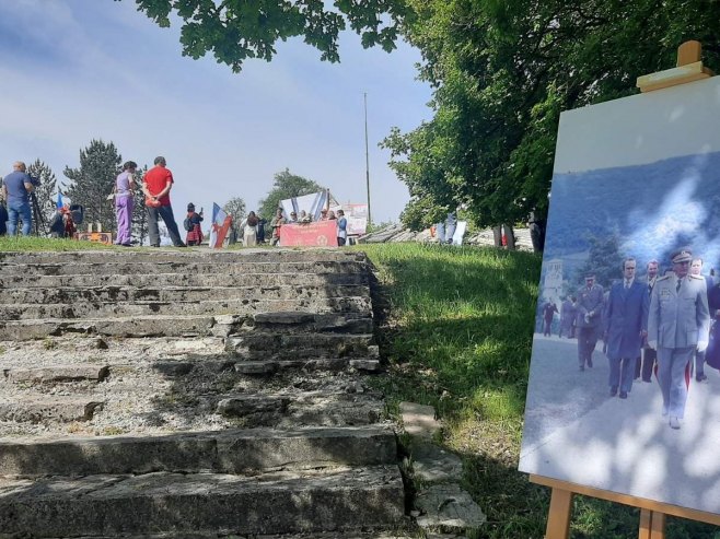 Дан сјећања у Дрвару Дан сјећања у Дрвару - Фото: РТРС