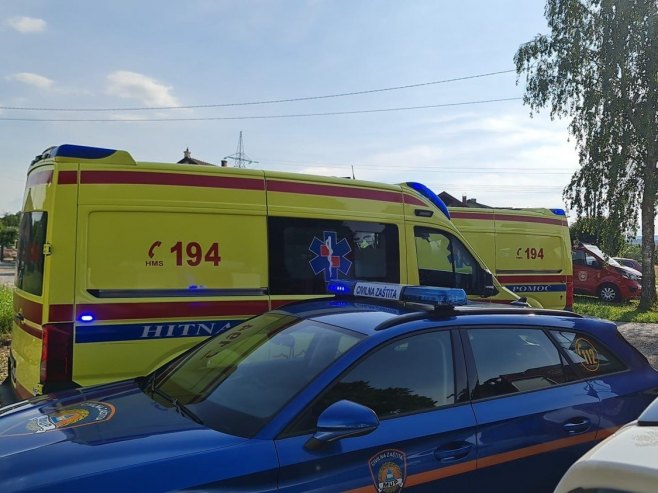 Пао авион код Загреба (Фото: МУП Хрватске) Пао авион код Загреба (Фото: МУП Хрватске) -