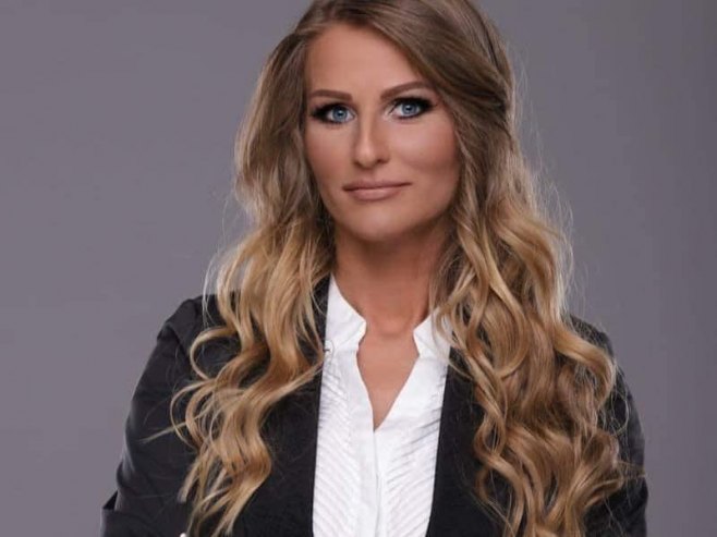 Драгана Ристић Чавка (фото: facebook.com/draganacavkars) - 