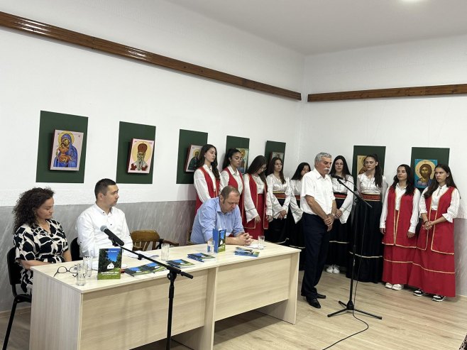 Промоција књиге у Фочи - Фото: СРНА