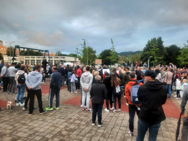Протест грађана у Борику, Бањалука Протест грађана у Борику, Бањалука - Фото: РТРС