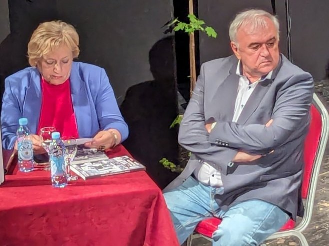Промоција књиге Све о бањалучком спорту Промоција књиге Све о бањалучком спорту - Фото: Уступљена фотографија