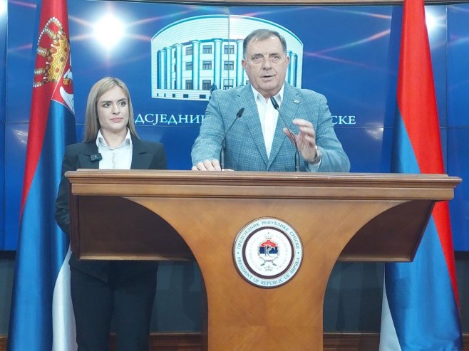 Милорад Додик и Милица Ђурдевић Стаменковски Милорад Додик и Милица Ђурдевић Стаменковски - Фото: РТРС