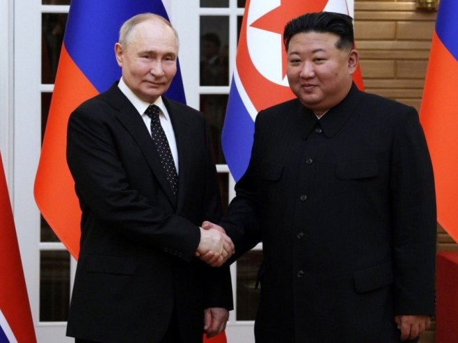 Сусрет Путина и Кима (Фото: EPA-EFE/GAVRIIL GRIGOROV / SPUTNIK / KREMLIN POOL MANDATORY CREDIT) - 