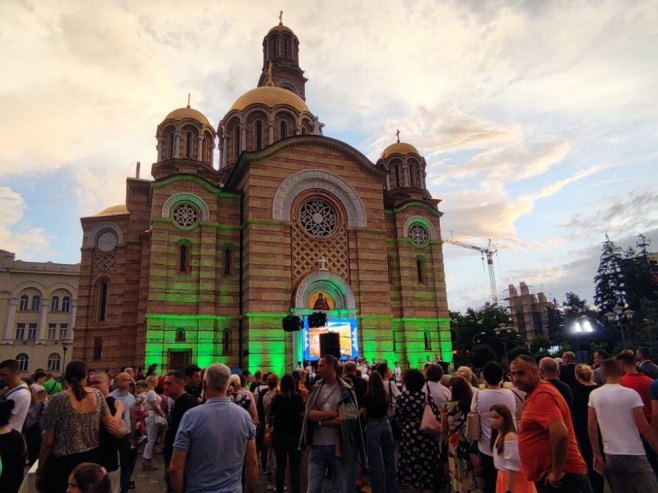 Одржан Видовдански хуманитарни базар у Бањалуци - Фото: РТРС