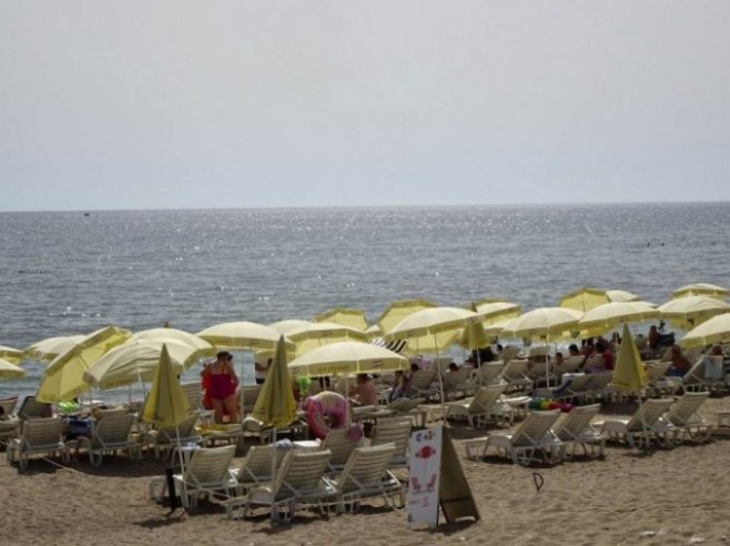 Код Тивта забрањено купање због лошег квалитета морске воде