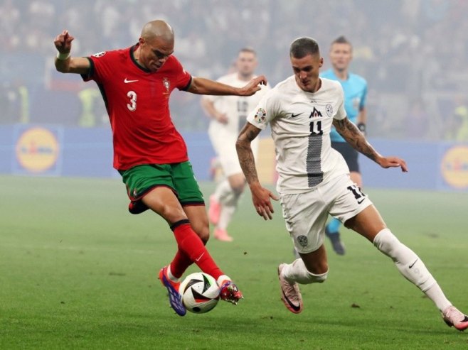 Португал - Словенија (Фото: EPA-EFE/MOHAMED MESSARA) - 