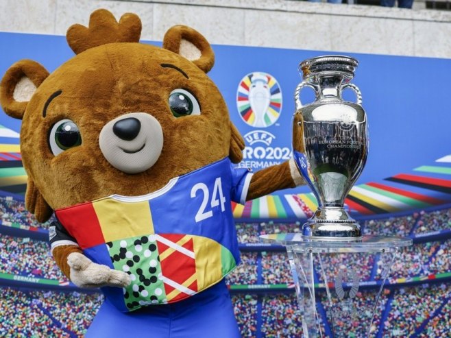 ЕУРО 2024 (Фото: EPA//HANNIBAL HANSCHKE) - 