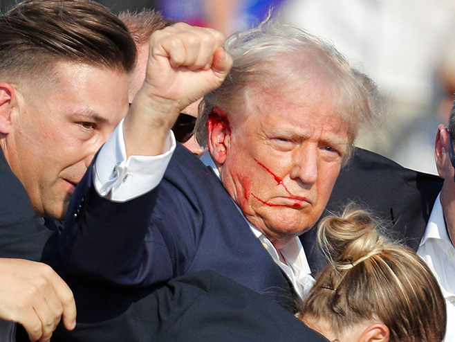 Доналд Трамп (EPA, DAVID MAXWELL) Доналд Трамп (EPA, DAVID MAXWELL) -