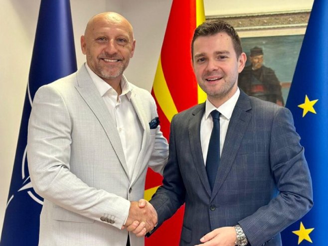 Драган Јаћимовић и Тимчо Муцунски (фото: ambasadabih.org.mk) Драган Јаћимовић и Тимчо Муцунски (фото: ambasadabih.org.mk) -