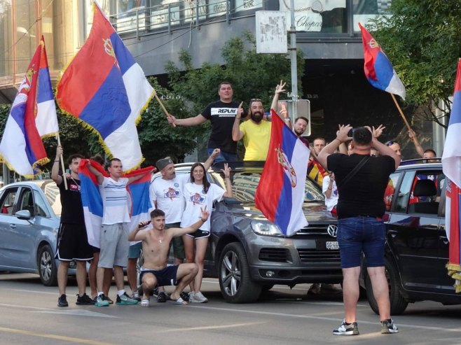 Бањалука, прослава Ђоковићеве побједе Бањалука, прослава Ђоковићеве побједе - Фото: ZIPAPHOTO/Borislav Zdrinja