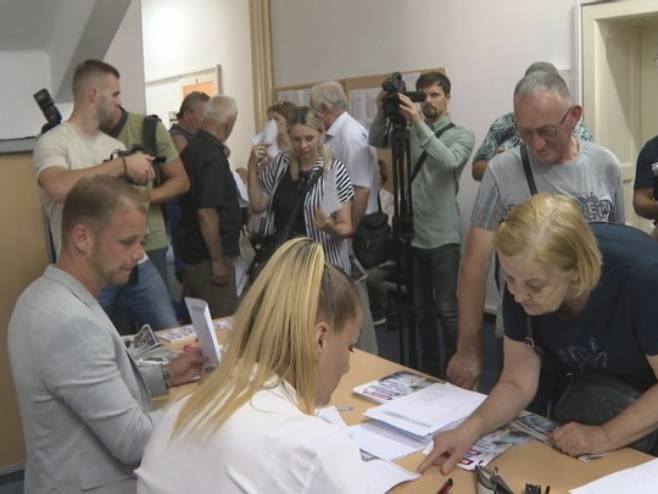 Картице за пензионере Картице за пензионере - Фото: РТРС