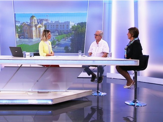 Жељка Стојичић и Предраг Бјелошевић Жељка Стојичић и Предраг Бјелошевић - Фото: РТРС