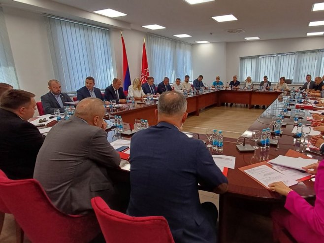 Предсједништво СНСД Предсједништво СНСД - Фото: РТРС
