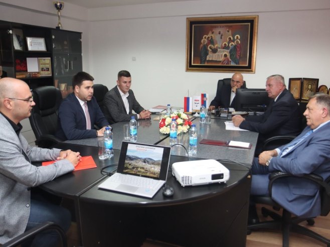 Милорад Додик и Радован Вишковић у Шековићима Милорад Додик и Радован Вишковић у Шековићима - Фото: predsjednikrs.rs/Borislav Zdrinja