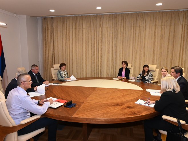 СастанакВишковића са делегацијом Свјетске банке СастанакВишковића са делегацијом Свјетске банке - Фото: РТРС
