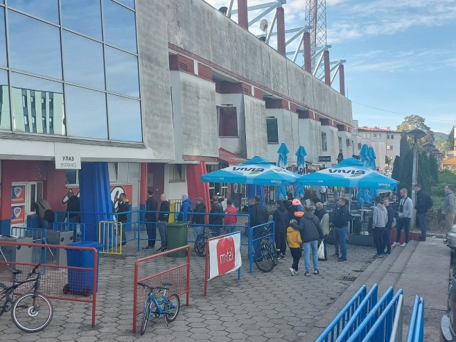 Продаја карата Борац Продаја карата Борац - Фото: РТРС