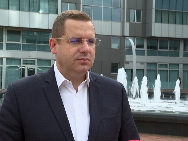 Ковачевић: Шмита ћу убудуће ословљавати као колегу, јер је очигледно постао портпарол опозиције