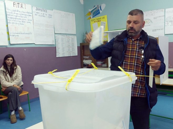 Гласање Гласање - Фото: РТРС