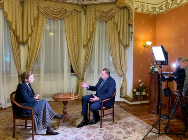 Додик говорио за представнике руских медија (фото: x.com/MiloradDodik) Додик говорио за представнике руских медија (фото: x.com/MiloradDodik) -