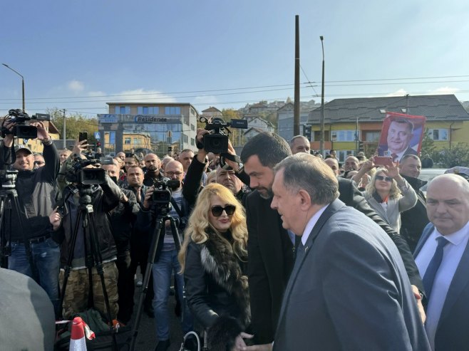 Милорад Додик у Сарајеву Милорад Додик у Сарајеву - Фото: РТРС