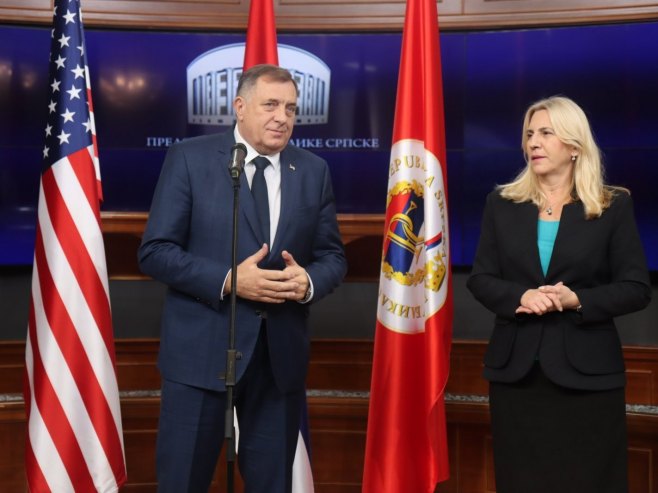 Милорад Додик и Жељка Цвијановић Милорад Додик и Жељка Цвијановић - Фото: predsjednikrs.rs/Borislav Zdrinja