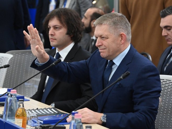Роберт Фицо (фото: EPA-EFE/ZOLTAN MATHE HUNGARY OUT) Роберт Фицо (фото: EPA-EFE/ZOLTAN MATHE HUNGARY OUT) -