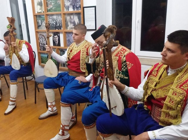 Prebilovci - guslarsko veče 