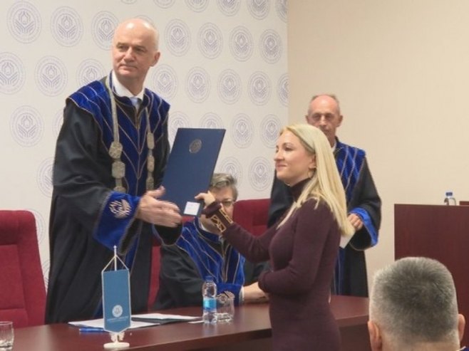 Свечана промоција доктора наука Свечана промоција доктора наука -