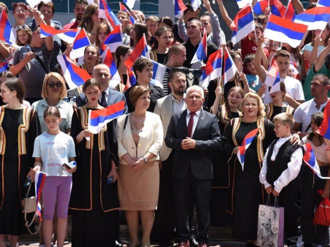 Дјеца са КиМ Дјеца са КиМ - Фото: Уступљена фотографија