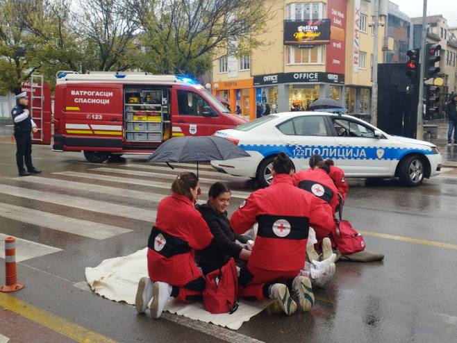 Показна вјежба спасавања приликом саобраћајне незгоде - Фото: РТРС