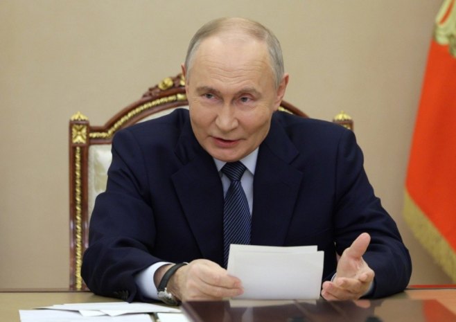 Владимир Путин (фото: EPA-EFE/GAVRIIL GRIGOROV/SPUTNIK) - 
