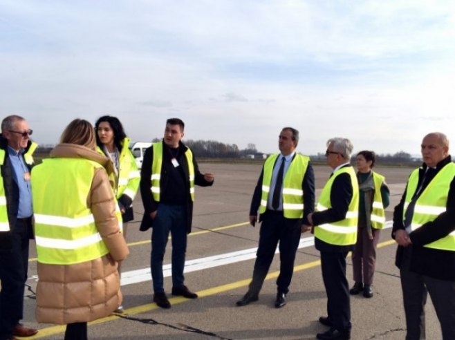 Чубриловић са Влаисављевићем и Валентином Кецман - Фото: Уступљена фотографија