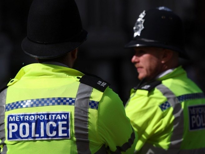 Лондон, полиција (фото: EPA-EFE/ANDY RAIN - илустрација) - 