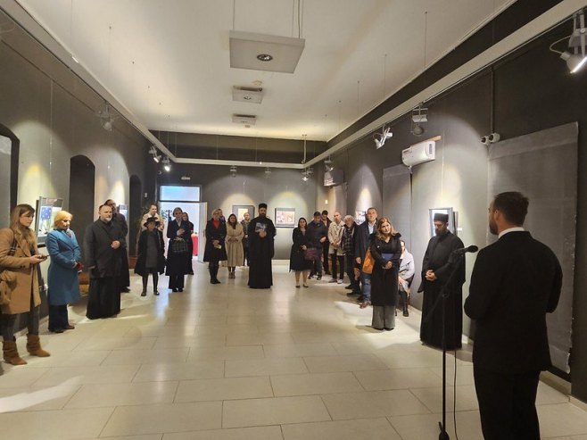 Будва-изложба - Фото: СРНА