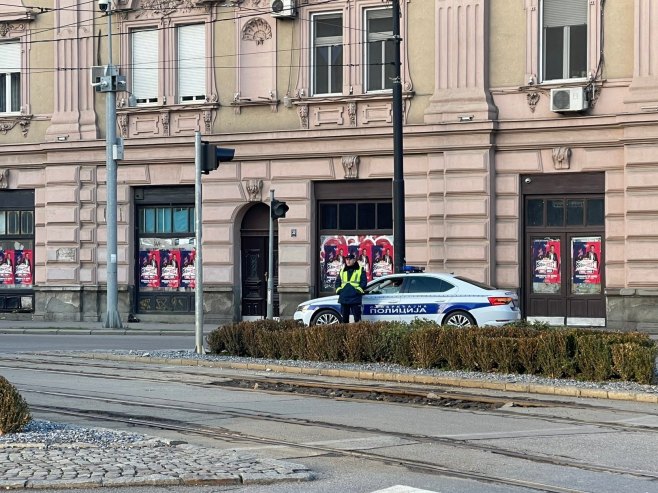 Већина блокада уклоњено са улица, грађани да се уздрже од незаконитих активности